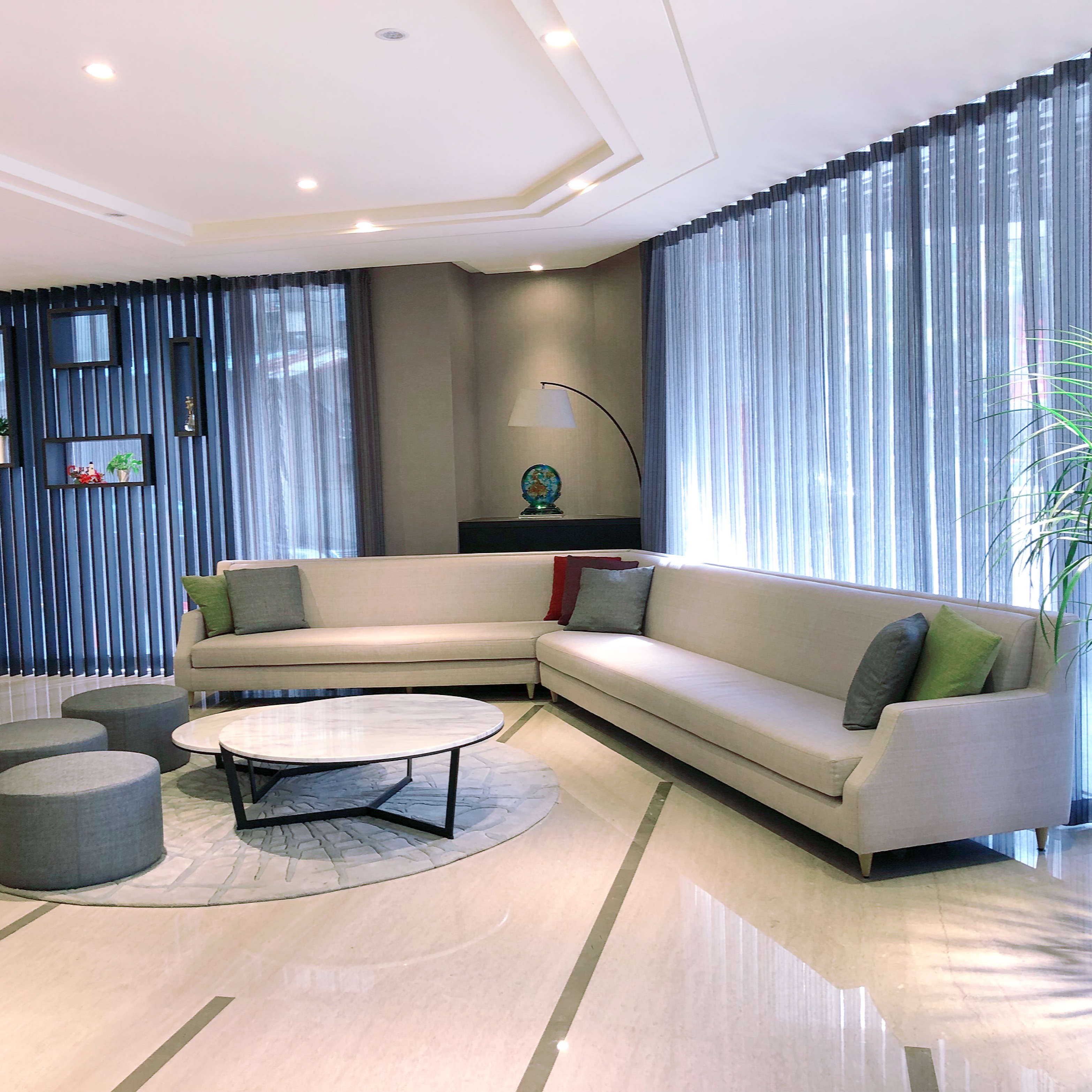 061AE895-66F8-4151-9AE5-79326BCDFA26