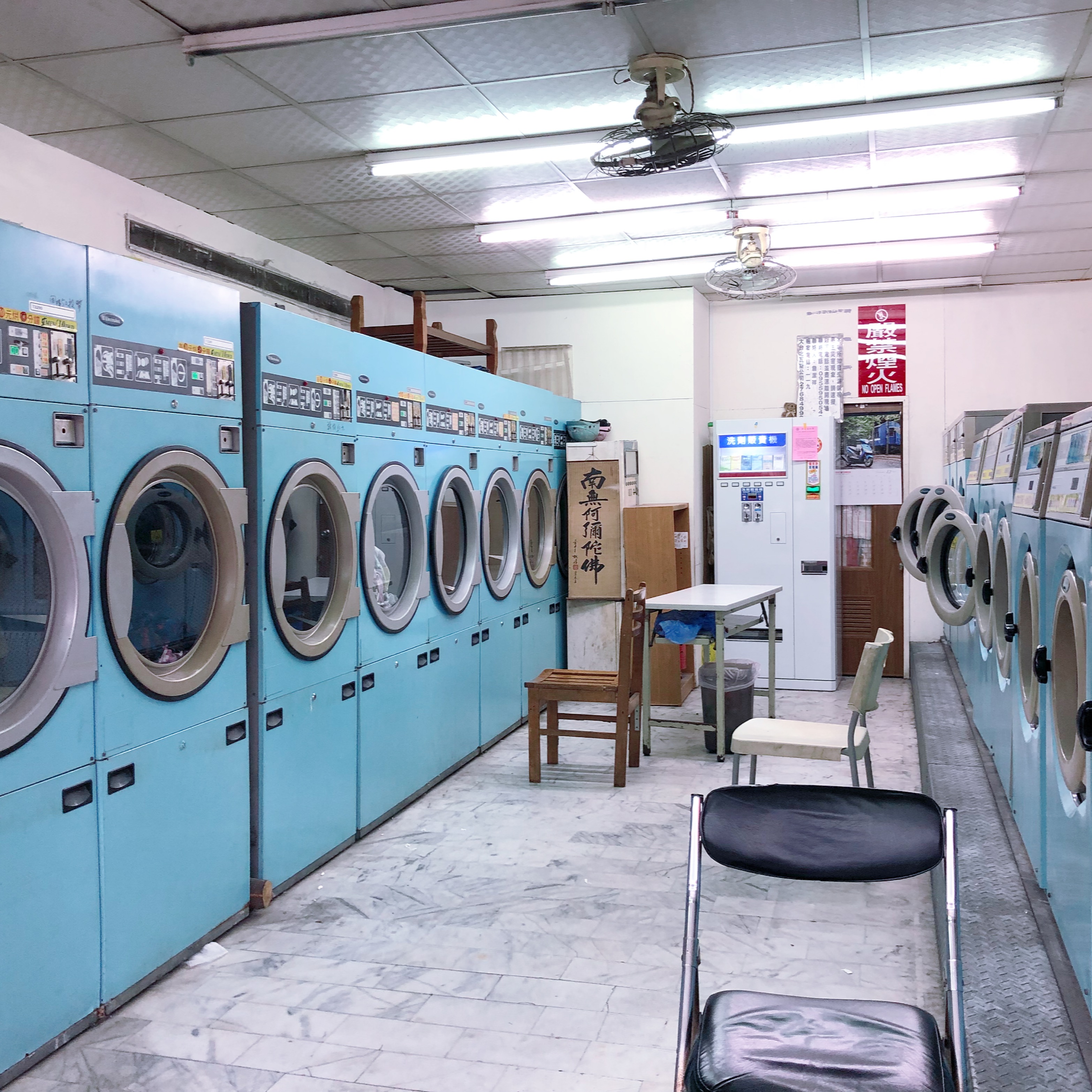 B4B869B8-8584-49EB-A79F-E5A3F2D986E4