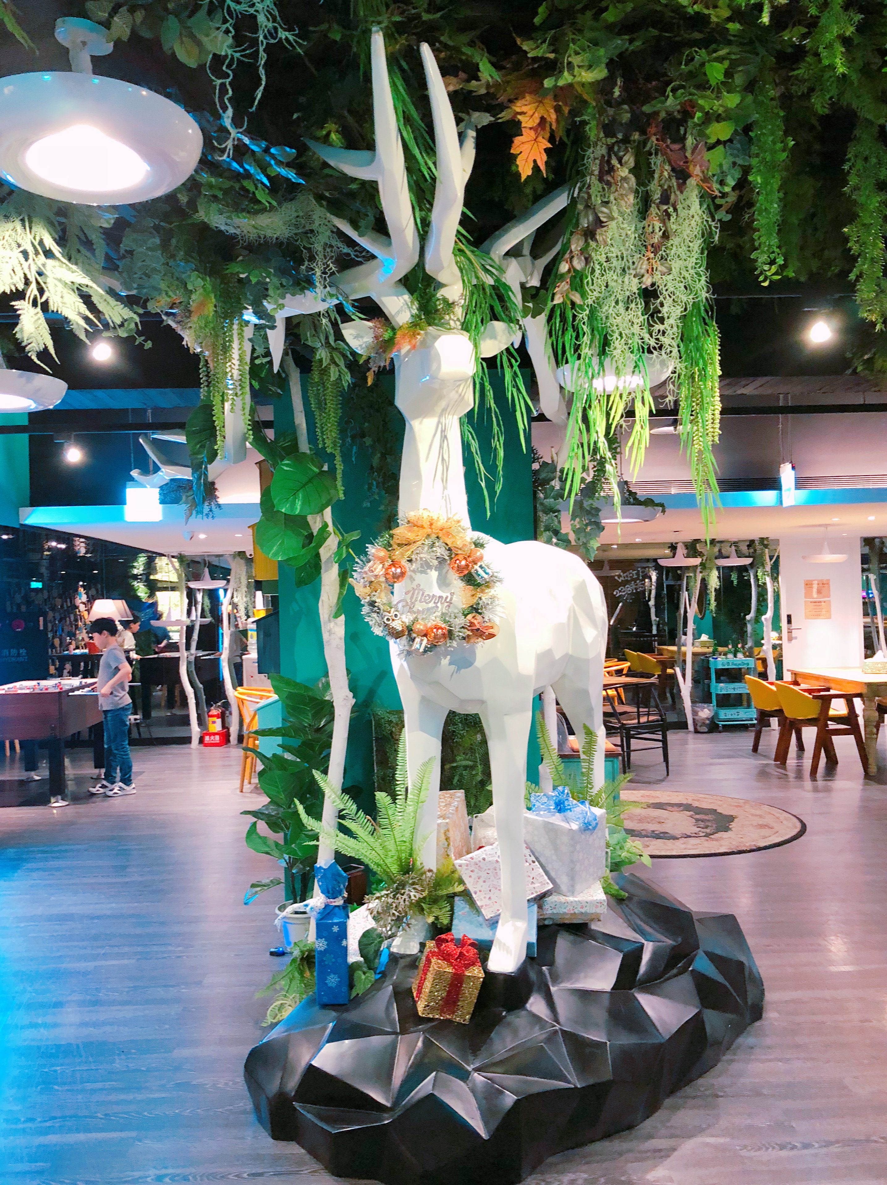 38150F5E-C4D6-4EF1-974F-6A328995BF9F